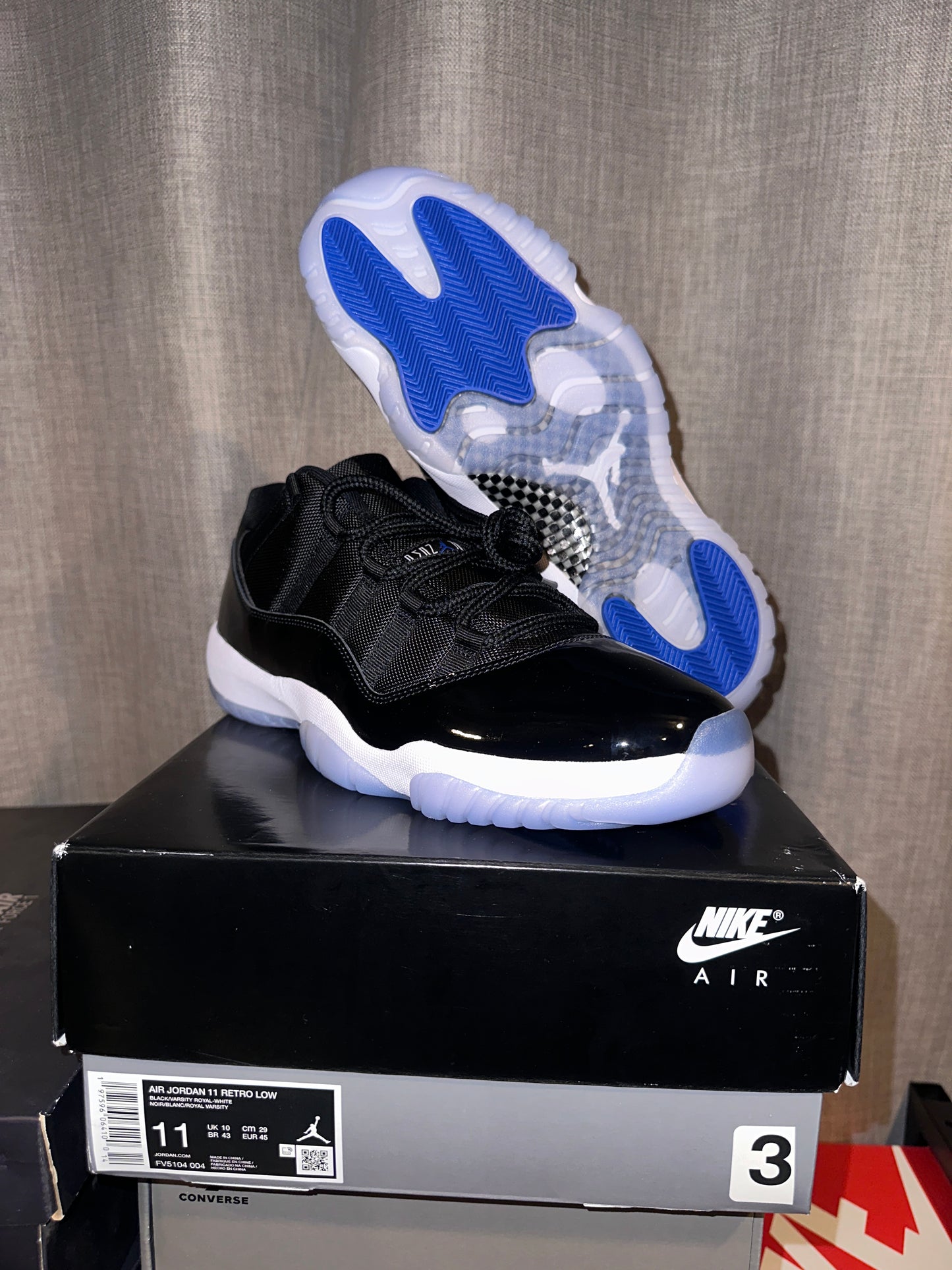 Jordan 11 Low “Space Jam”