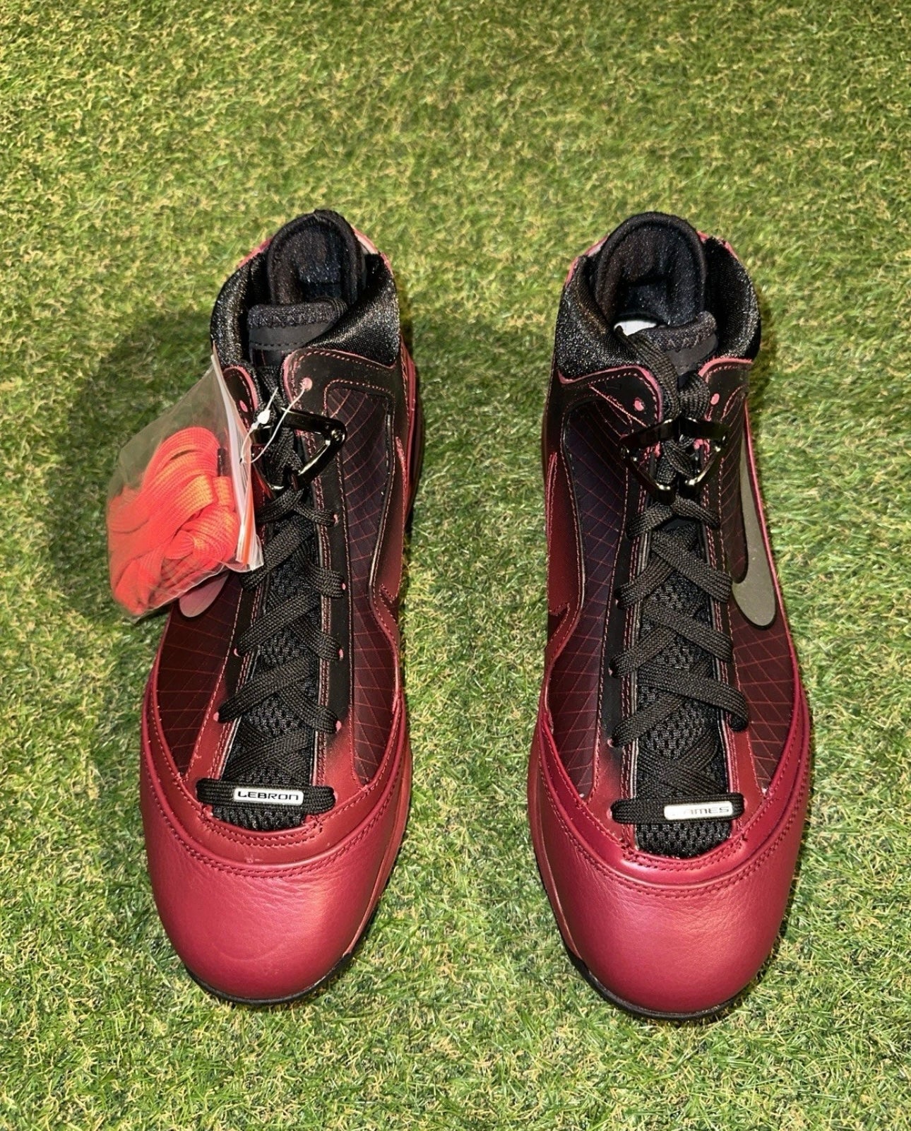 Nike Air Max LeBron 7 Retro Christmas