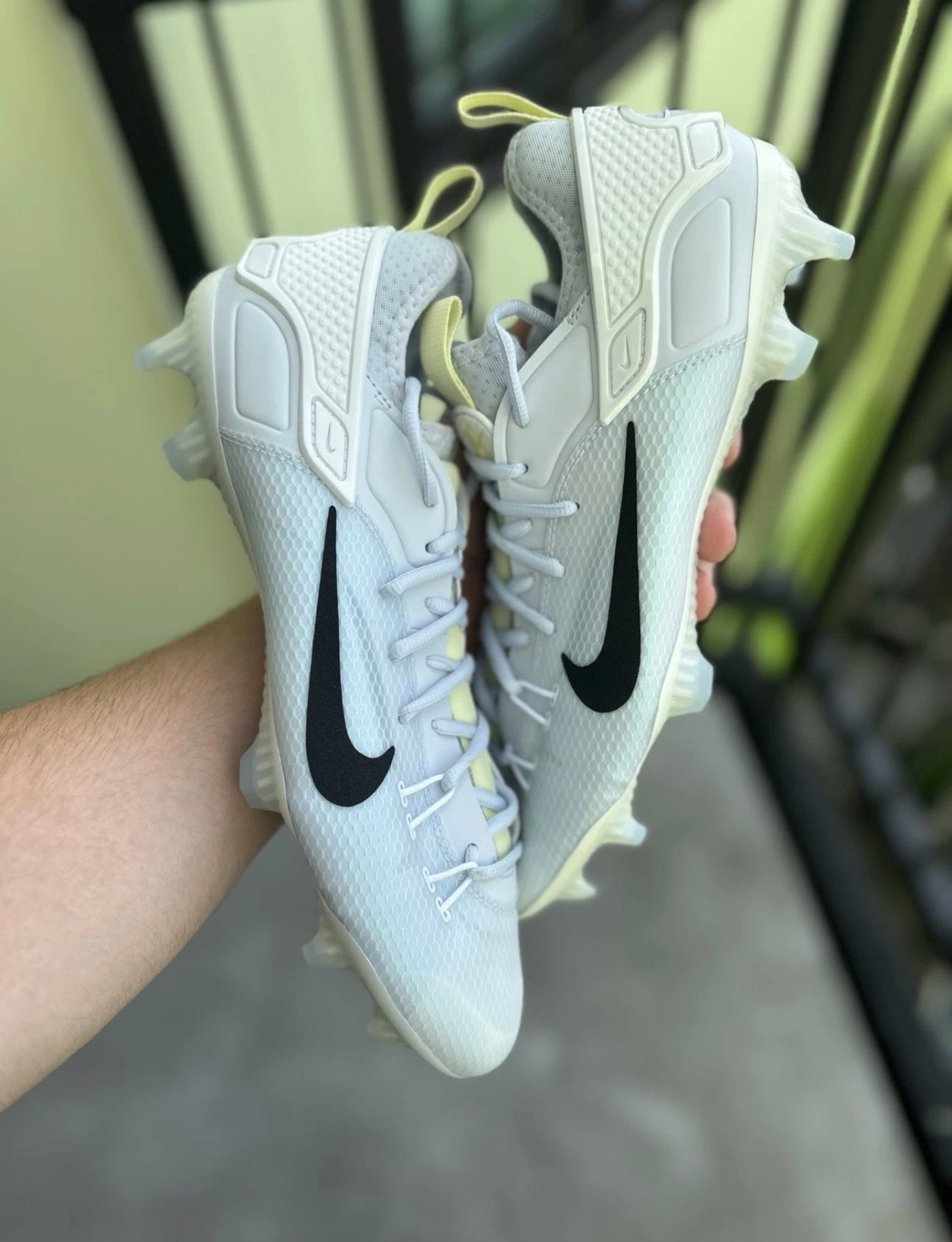 Nike Air Huarache 9 Cleat