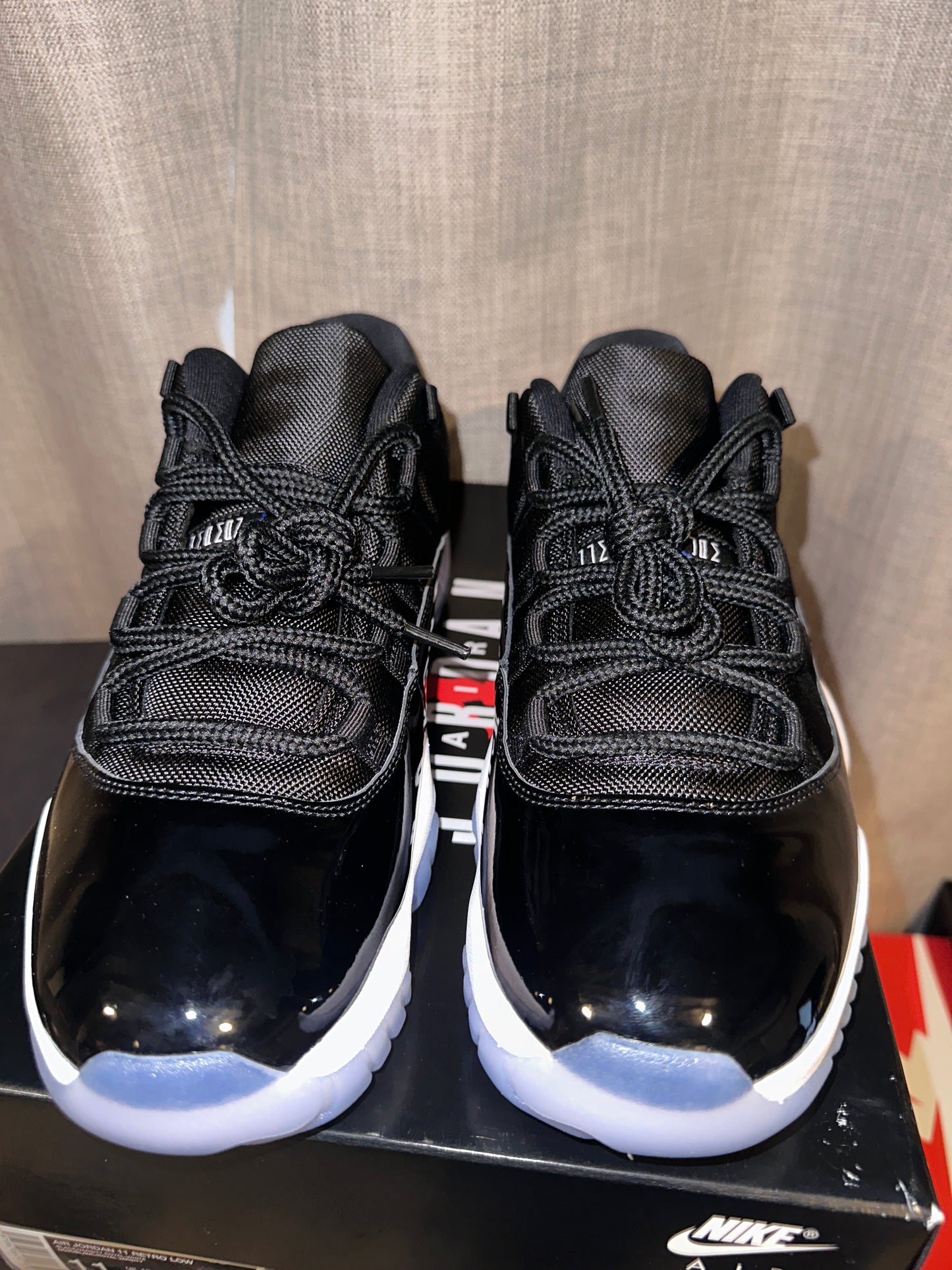 Jordan 11 Low “Space Jam”